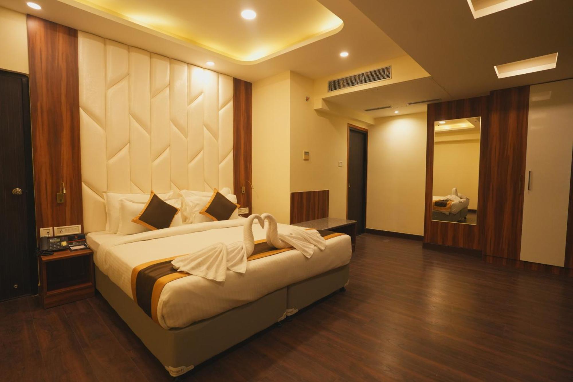 Hotel Cp Palace Patna  Exterior photo